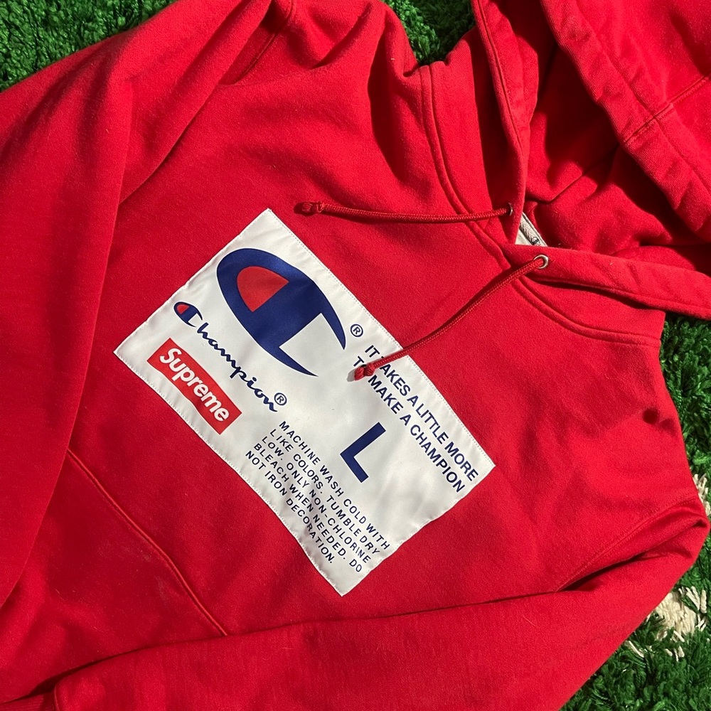 Supreme X champion hoodie Size L